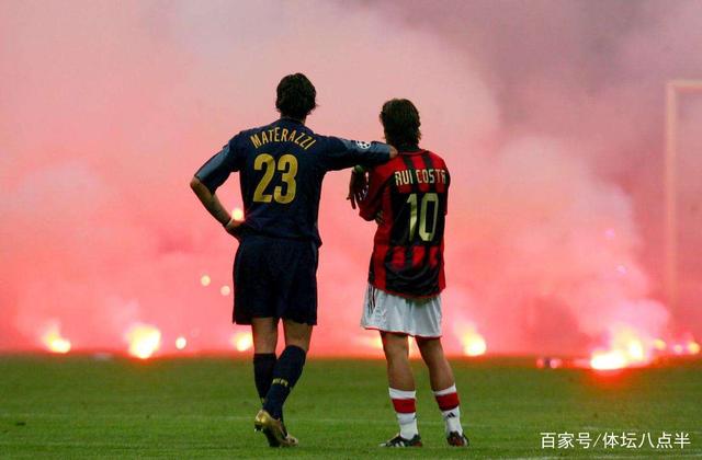 里程碑，颜骏凌已为上海海港出战500场比赛