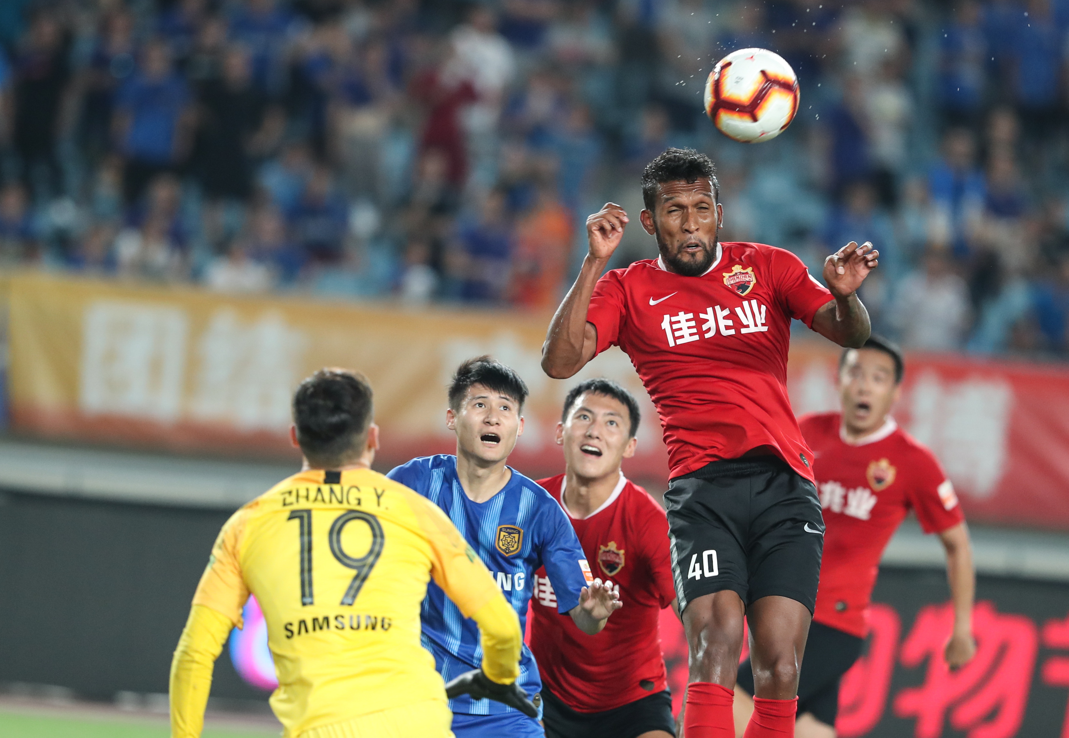 里弗斯：我们的区域联防和盯人防守都能更好，还要简化内线轮转（里弗斯：区域联防与盯人仍有提升空间，将精简内线轮换）