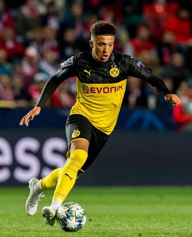 交流学习，乌兹别克斯坦U22拜访成都足协温江基地（乌兹别克斯坦U22赴成都足协温江基地交流参访）