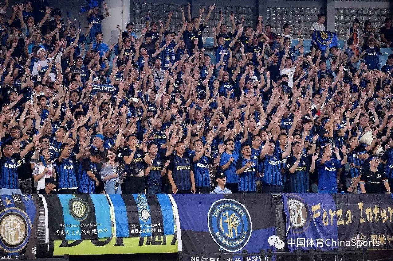 3-2伯恩茅斯，桑德兰队史首次英超联赛两球落后逆转取胜（桑德兰英超史首次两球落后逆转，3-2击败伯恩茅斯）