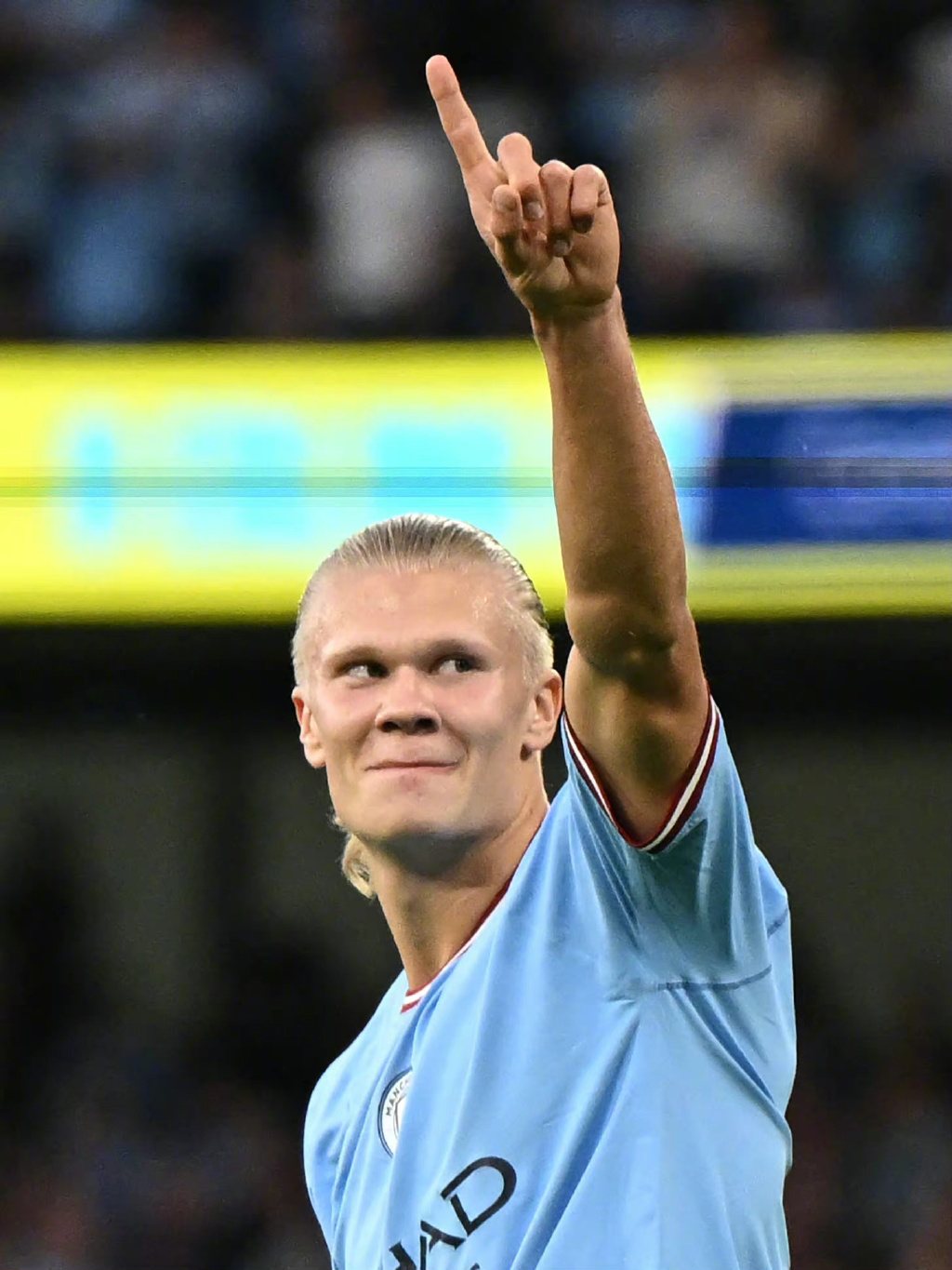 客场对贝蒂斯上半场就上演帽子戏法，费兰是西甲历史第一人（费兰客战贝蒂斯上半场戴帽，成西甲史上首人）